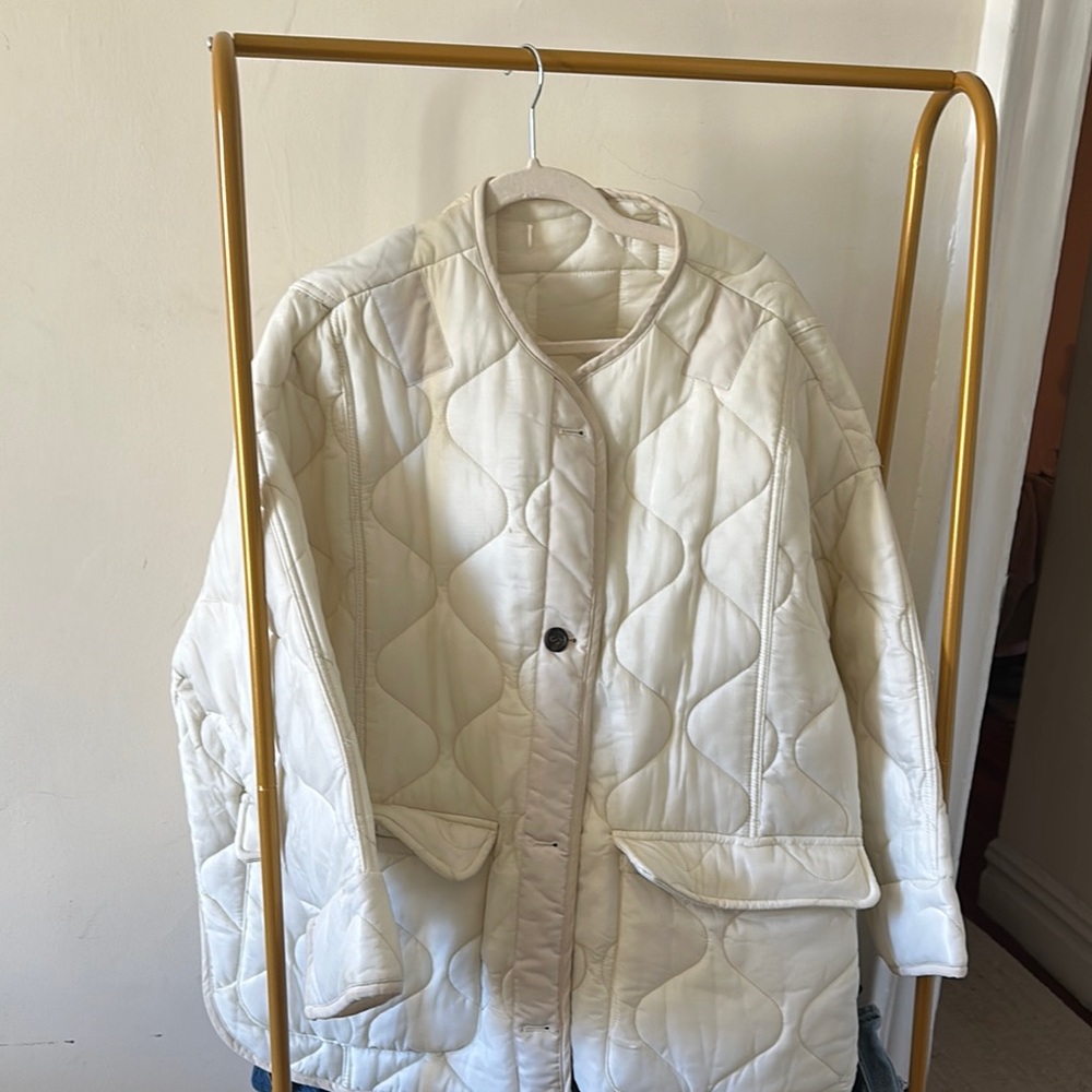Chic Cream Quilted Jacket